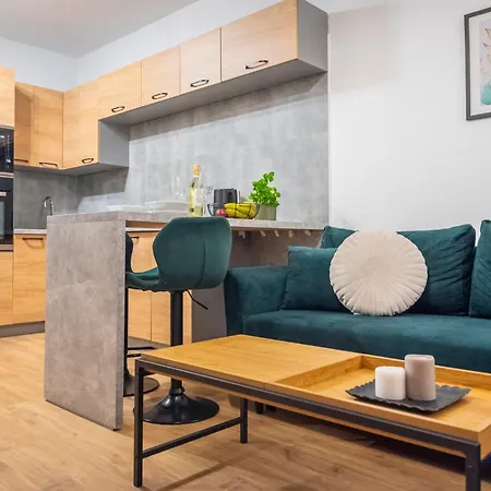 Modern Park Wroclawska 5