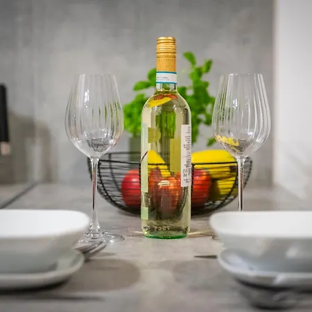 Lägenhet Modern Park Wroclawska 5