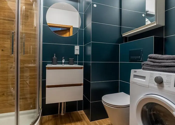 Modern Park Wroclawska 5 *